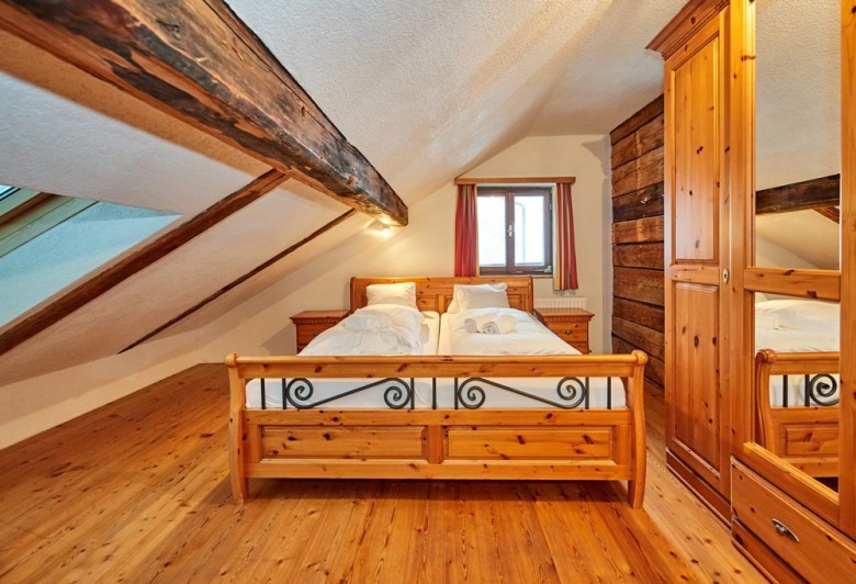 Einzigartiges Doppelzimmer mit Dachstchräge im Gut Vögeihof